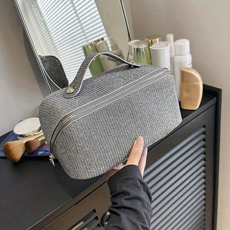 Luna | Stylish Travel-Friendly Cosmetic Bag