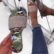 Zoe | Glitter Slides – Shine Everywhere You Go