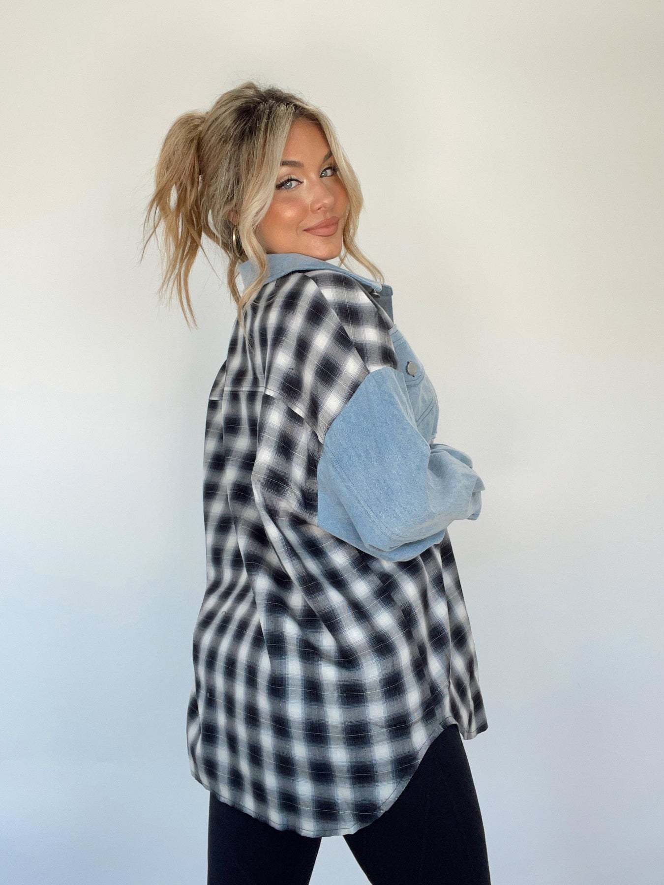 Laila | Oversized Retro Denim Style Shirt