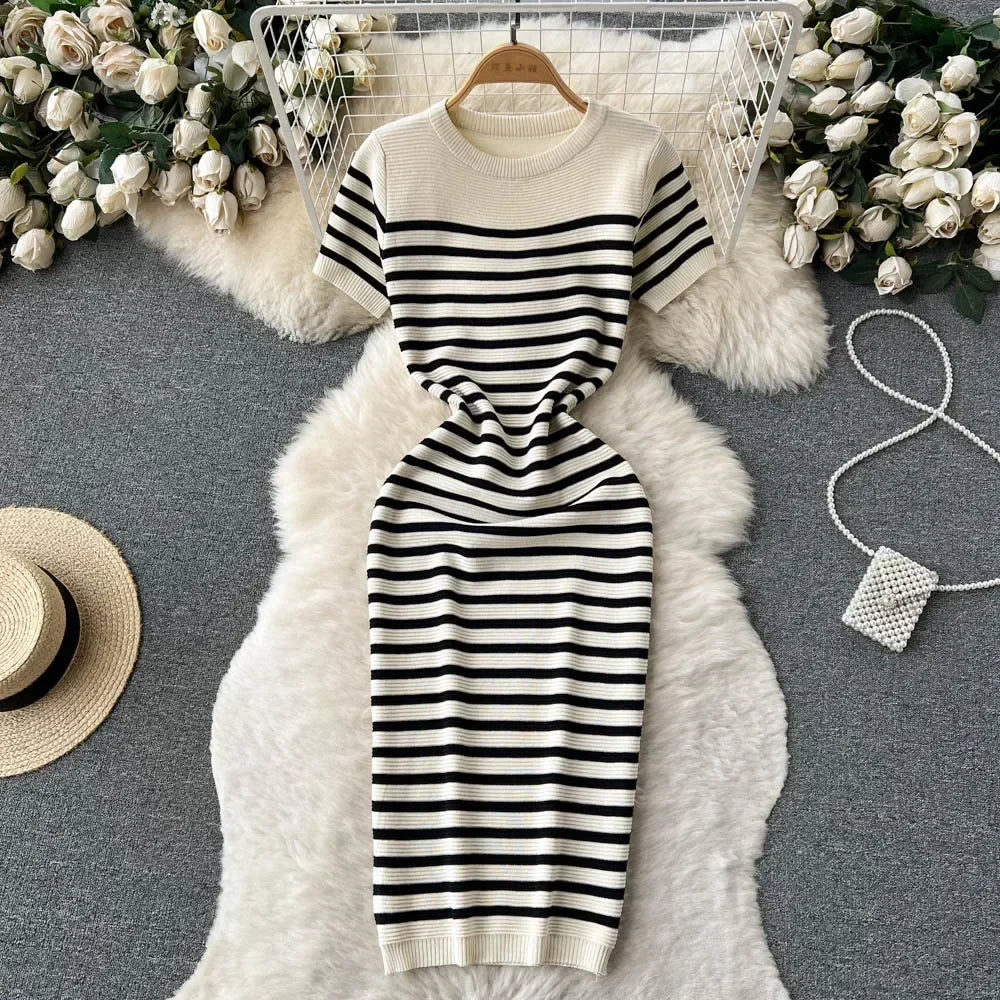 Amaya | Lightweight and Stylish Knitted Striped Dress