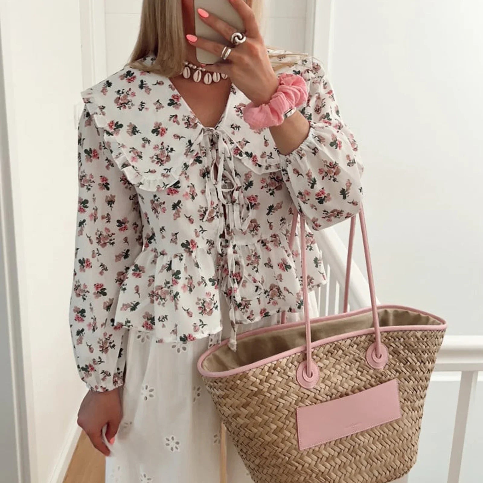 Natalie | Sophisticated and Charming Floral Print Blouse