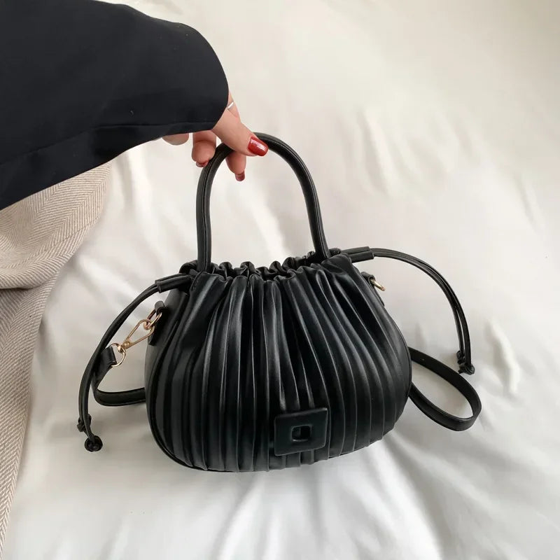 SIENNA | Elegant Luxury Bucket Bag for Sophisticated Style - Lizabella Fashion