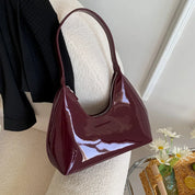 Harriet - Stylish and Waterproof Hobo Bag for All Adventures - Lizabella Fashion