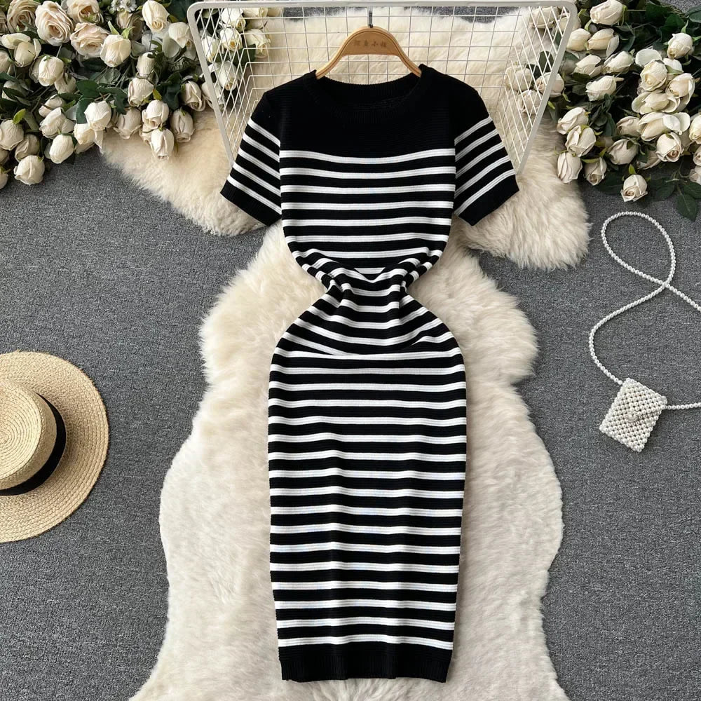 Amaya | Lightweight and Stylish Knitted Striped Dress