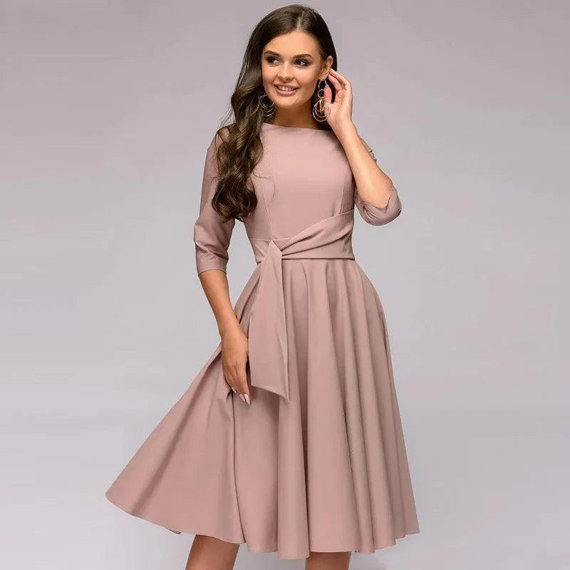 VIOLET | Chic Midi Dress with Charming Bow Detail - Lizabella Fashion