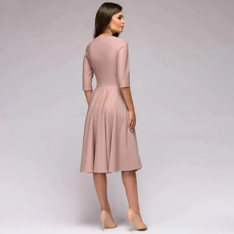 Vienna | Flattering Fit Midi Dress with Bow