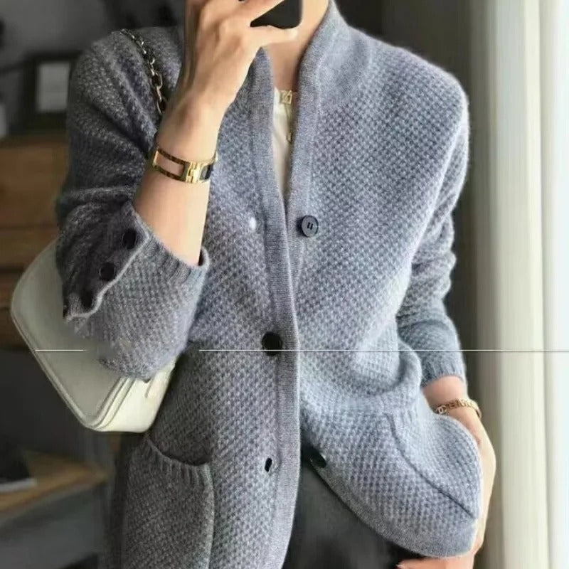 Monica | Cozy, Stylish, and Timeless Comfort Winter Cardigan