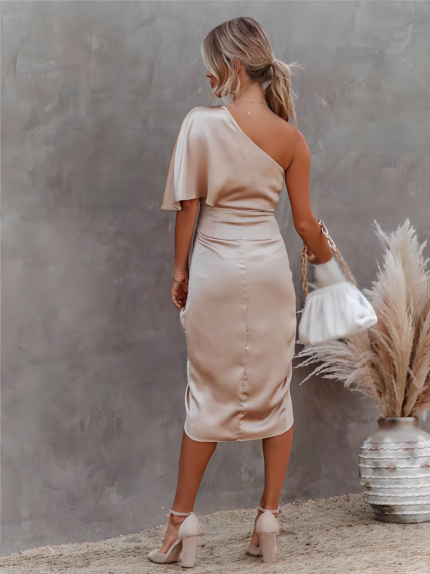 Elevate Your Style: Elegant Silk Cocktail Sundress for Spring - Lizabella Fashion