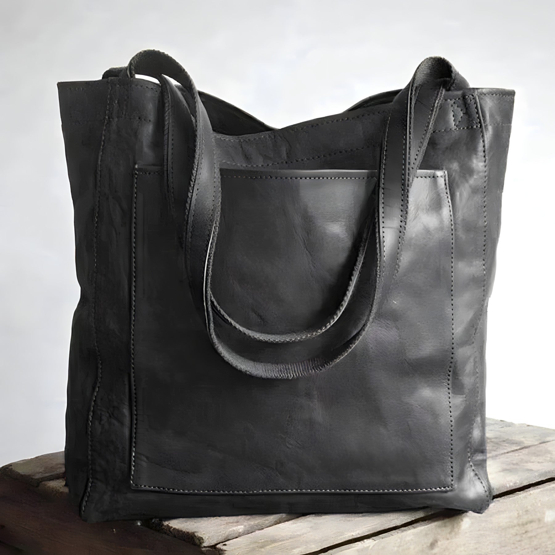 HANNA | Stylish and Long-lasting Leather Handbag - Lizabella Fashion