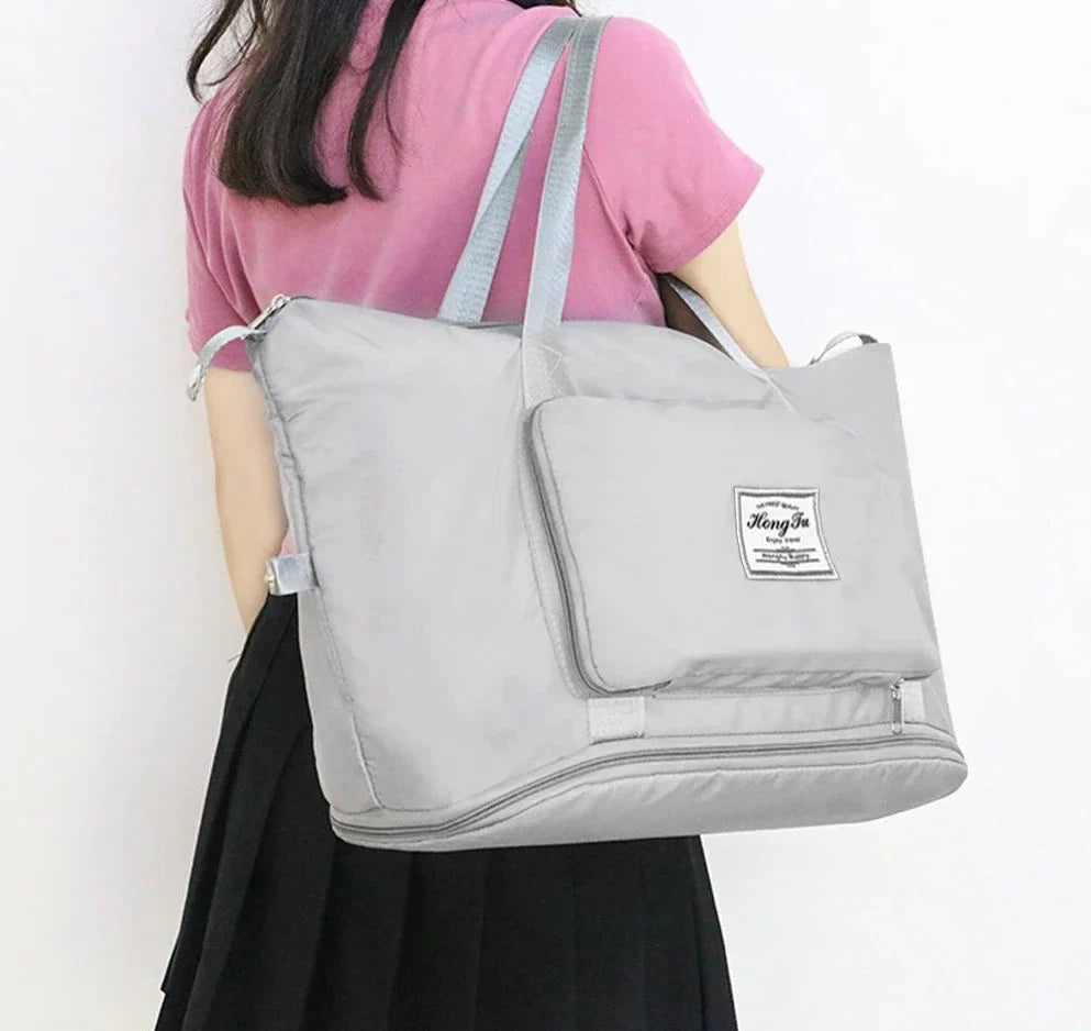 TASHA | Ultimate Travel Companion: Stylish and Space-Saving Foldable Duffel Bag - Lizabella Fashion