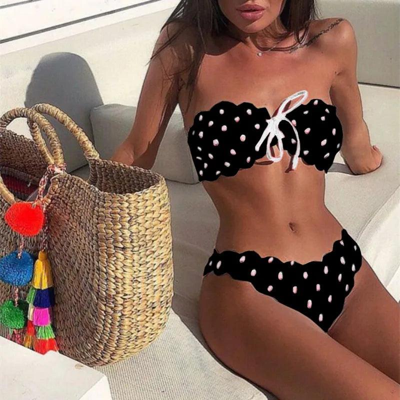 CATH | Chic Strapless Polkadot Bikini for Effortless Style